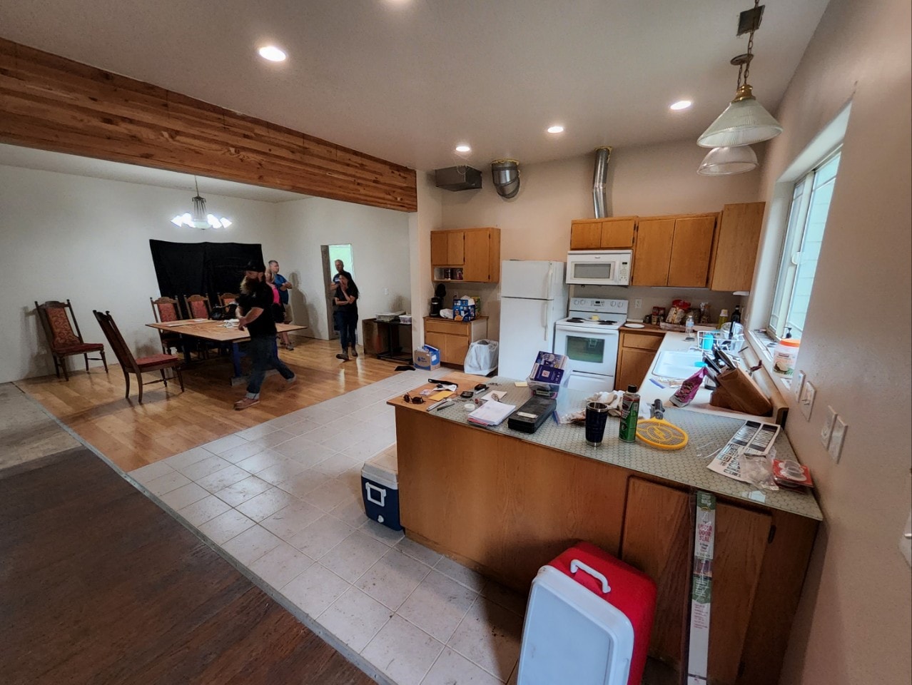 Kitchen before renovation